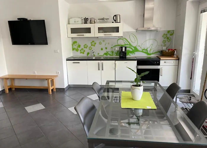 Rose In Winter Μπλεντ