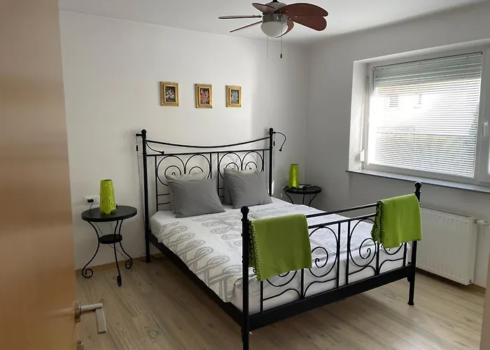 Rose In Winter * Bled